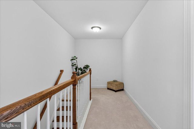329 CENTURY OAK DR, Oxford, PA 19363