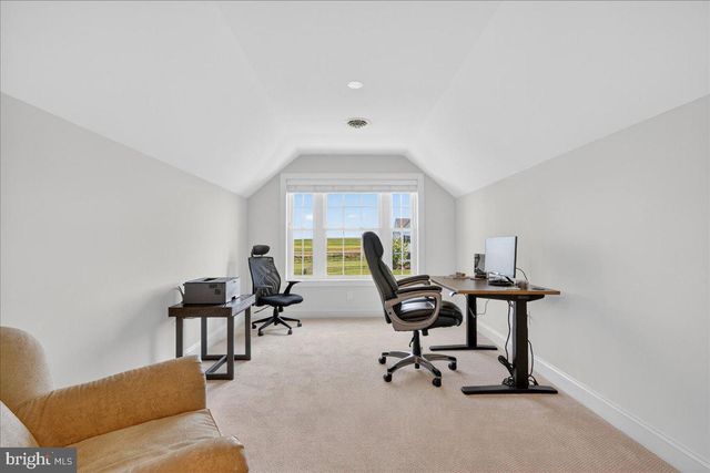 329 CENTURY OAK DR, Oxford, PA 19363