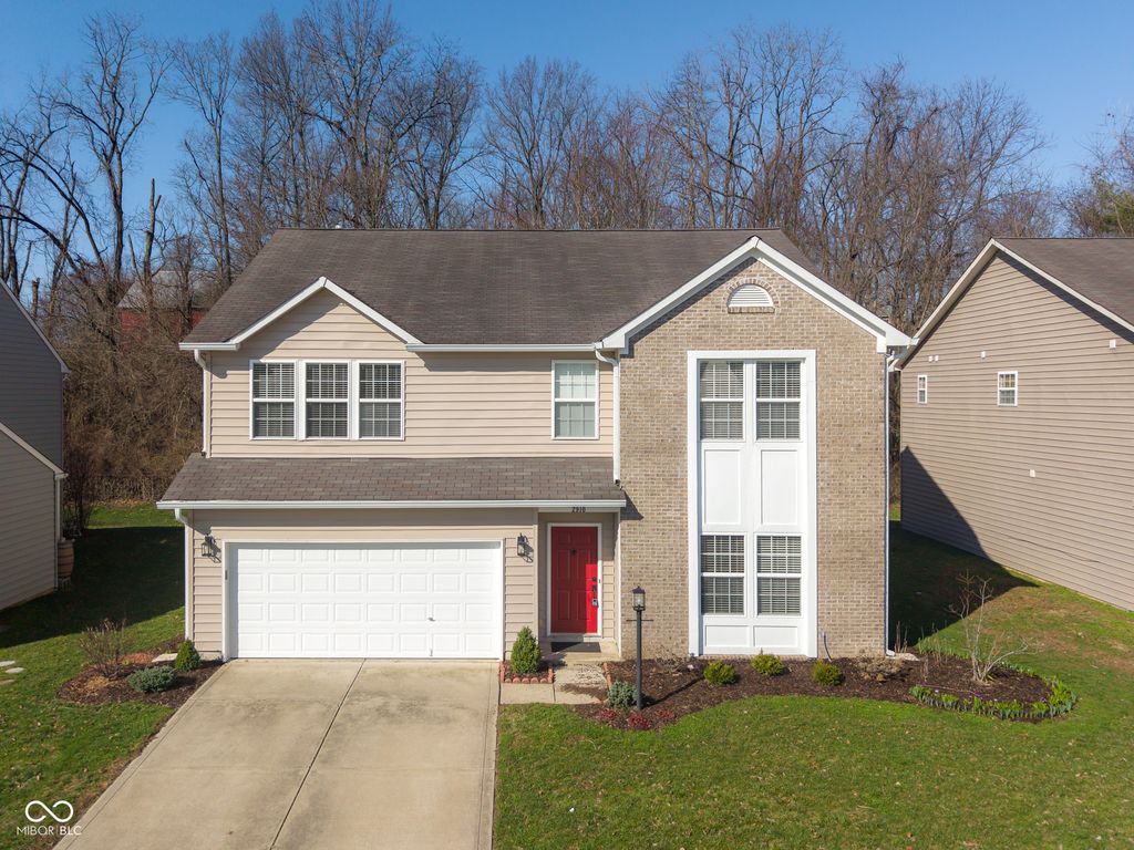 2910 Parkview Drive, Columbus, IN 47201