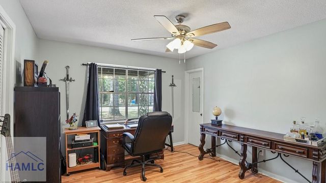 547 S 6th Street, Jesup, GA 31545