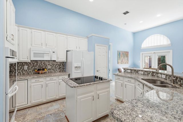 312 Andre Drive, Irving, TX 75063