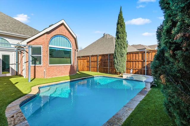 312 Andre Drive, Irving, TX 75063