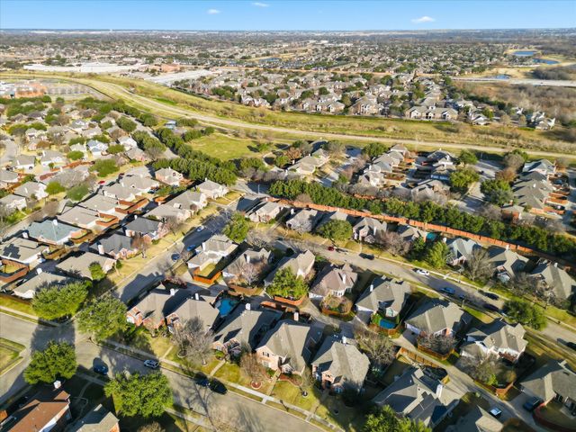 312 Andre Drive, Irving, TX 75063