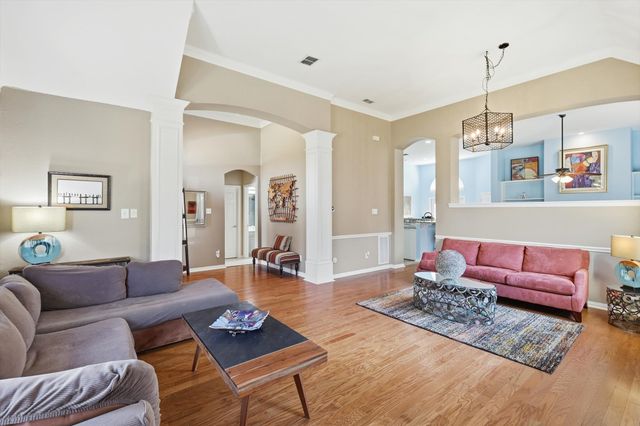 312 Andre Drive, Irving, TX 75063