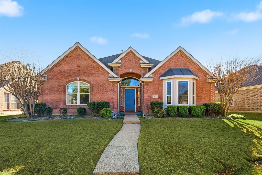 312 Andre Drive, Irving, TX 75063