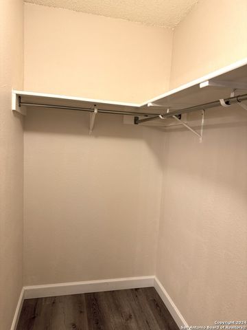 8927 BREEZEFIELD, San Antonio, TX 78240