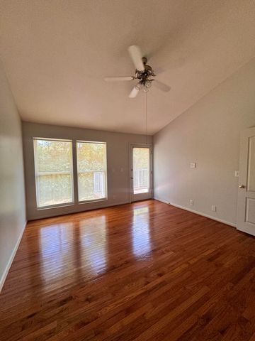 2495 Fountain Place, 5C, Lakeside Park, KY 41017