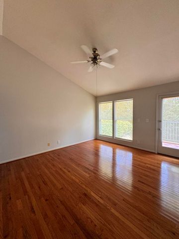 2495 Fountain Place, 5C, Lakeside Park, KY 41017