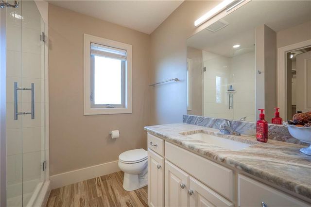 5460 W 208th Street, Bucyrus, KS 66013