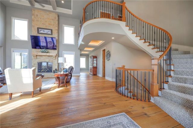 5460 W 208th Street, Bucyrus, KS 66013