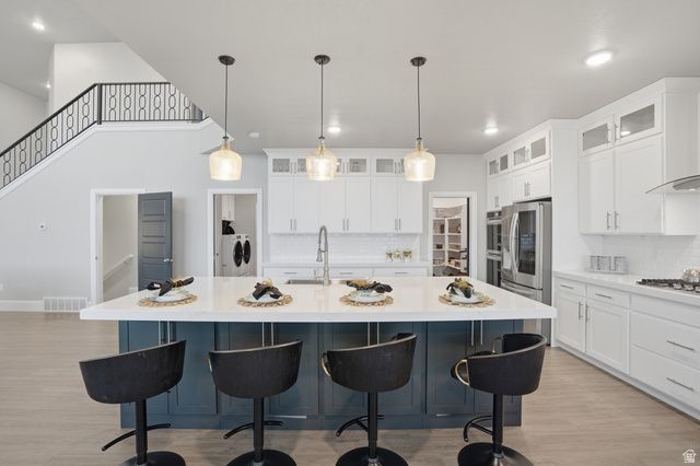 4197 N AUTUMN WOOD CIR, Lehi, UT 84048