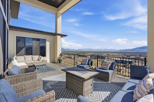 4197 N AUTUMN WOOD CIR, Lehi, UT 84048