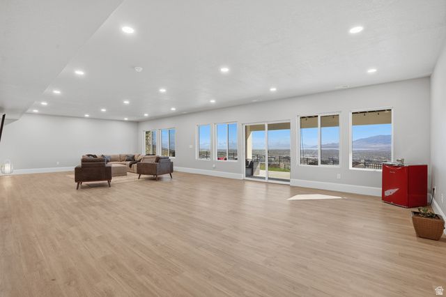 4197 N AUTUMN WOOD CIR, Lehi, UT 84048