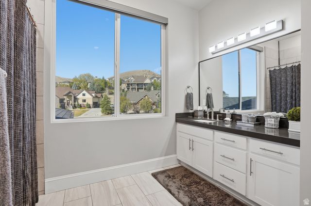 4197 N AUTUMN WOOD CIR, Lehi, UT 84048