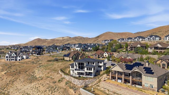 4197 N AUTUMN WOOD CIR, Lehi, UT 84048