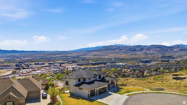4197 N AUTUMN WOOD CIR, Lehi, UT 84048
