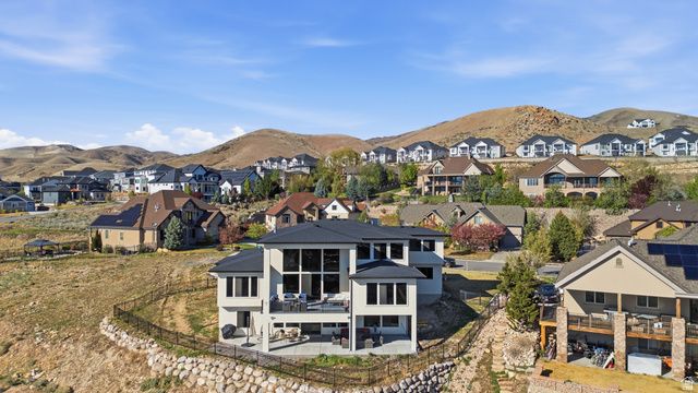 4197 N AUTUMN WOOD CIR, Lehi, UT 84048
