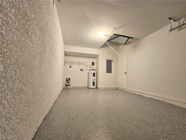 2517 Park RD, Lehigh Acres, FL 33971