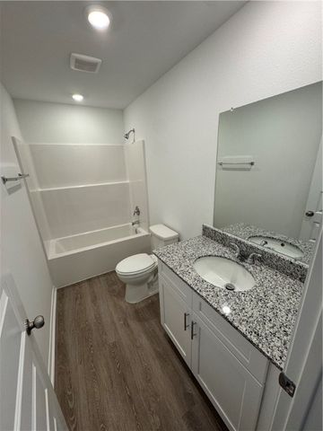 2620 E Gila Way, Fayetteville, AR 72701