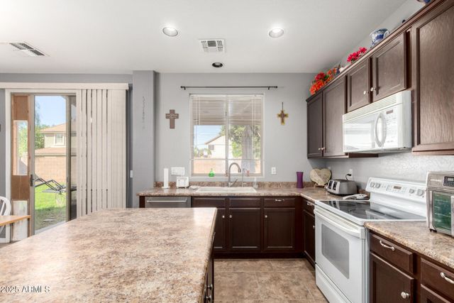 5460 S SCOTT Place, Chandler, AZ 85249