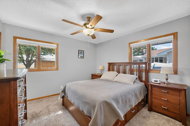 400 S P Street, Indianola, IA 50125