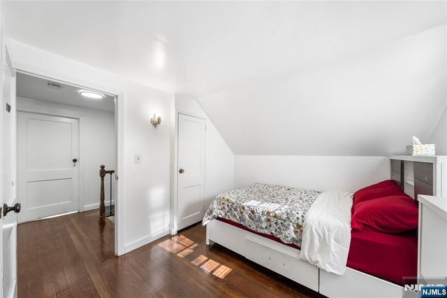 124 Hazley Avenue, Rochelle Park, NJ 07662