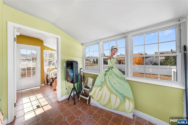 124 Hazley Avenue, Rochelle Park, NJ 07662