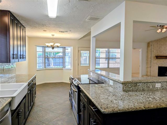 12214 Meadow Berry Drive, Meadows Place, TX 77477