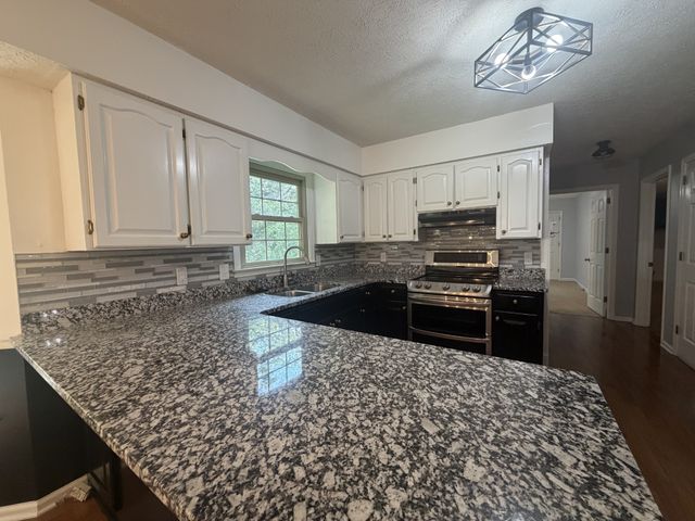 168 Allen Dr, Hendersonville, TN 37075