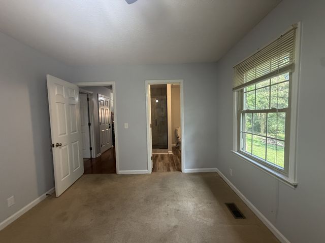 168 Allen Dr, Hendersonville, TN 37075