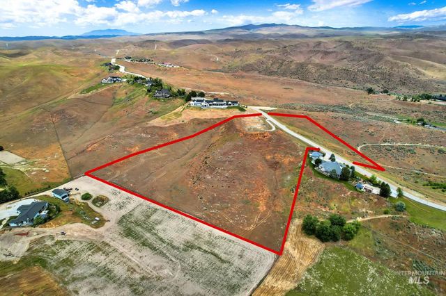 5487 N Willean Ln, Eagle, ID 83616