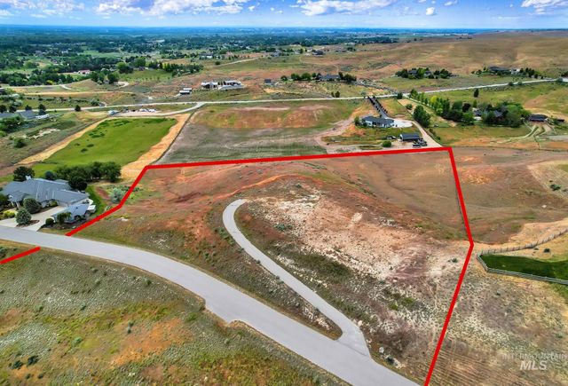 5487 N Willean Ln, Eagle, ID 83616