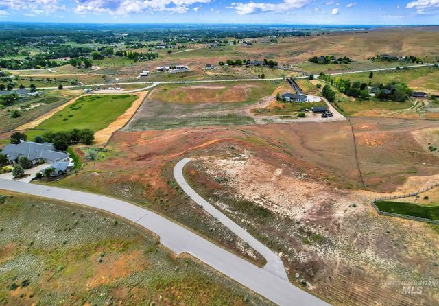 5487 N Willean Ln, Eagle, ID 83616