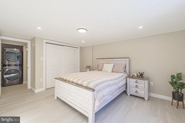 42 LEEDS POINT RD, Absecon, NJ 08205