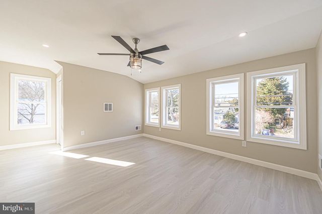 42 LEEDS POINT RD, Absecon, NJ 08205