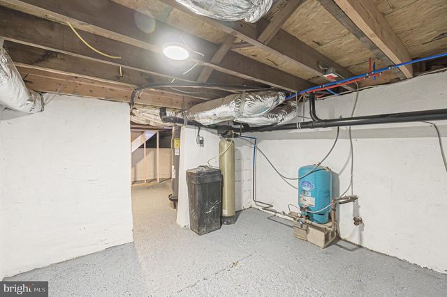 42 LEEDS POINT RD, Absecon, NJ 08205