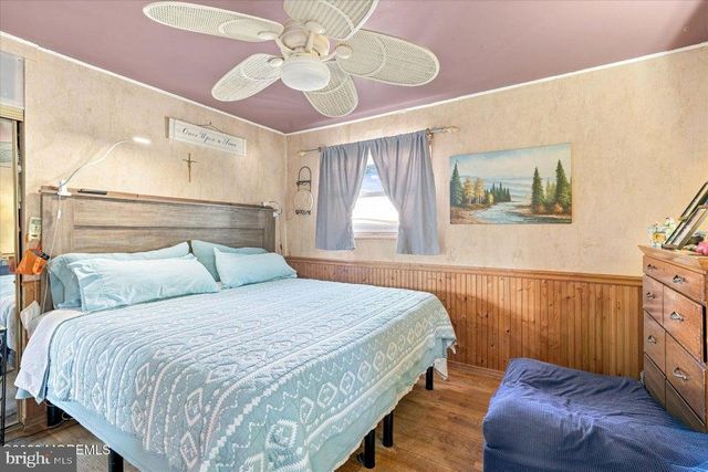 401 APPLEGATE AVE, Toms River, NJ 08757