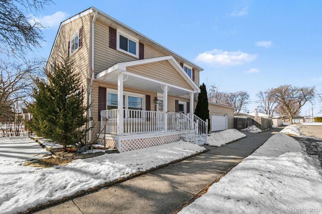 23225 Elaine Street, St. Clair Shores, MI 48080