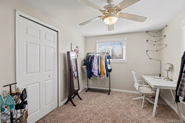 23225 Elaine Street, St. Clair Shores, MI 48080