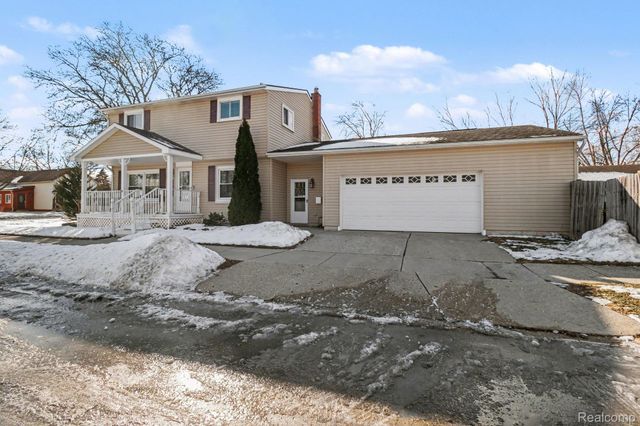 23225 Elaine Street, St. Clair Shores, MI 48080