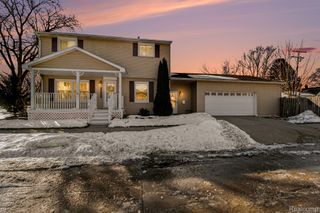 23225 Elaine Street, St. Clair Shores, MI 48080