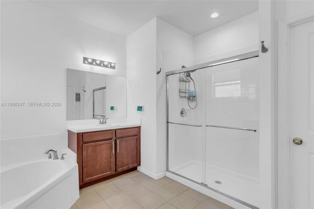 11669 SW 247th St, Homestead, FL 33032