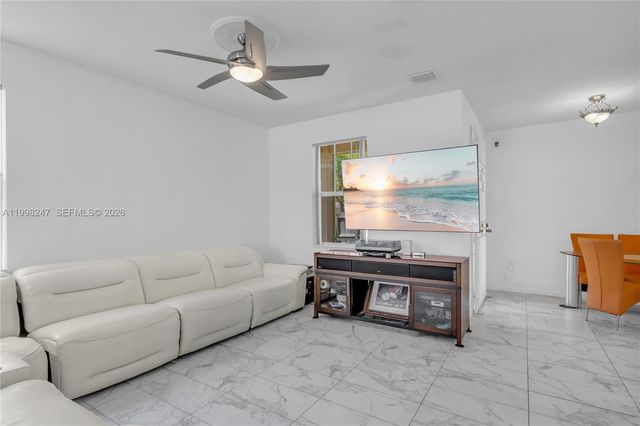 11669 SW 247th St, Homestead, FL 33032