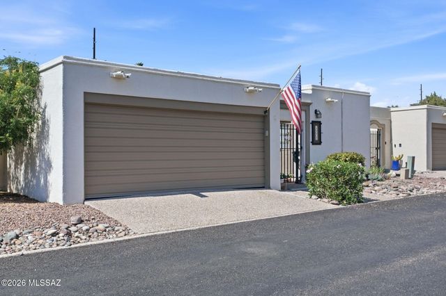 6770 E Camino Del Dorado, Tucson, AZ 85715