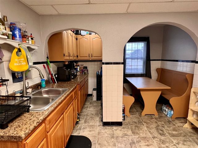 903 W 26TH Street, Erie, PA 16508