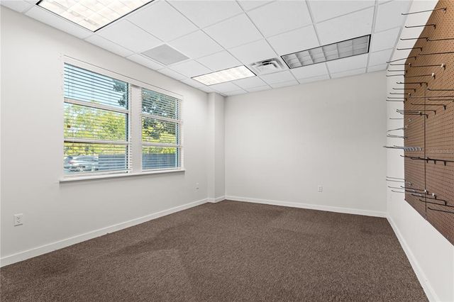 6515 NW 16TH STREET, Gainesville, FL 32653