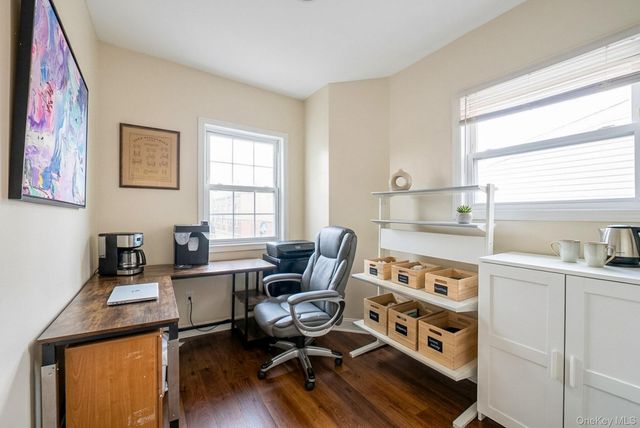 17 S 7th Avenue, Mount Vernon, NY 10550