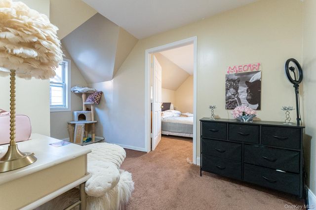 17 S 7th Avenue, Mount Vernon, NY 10550