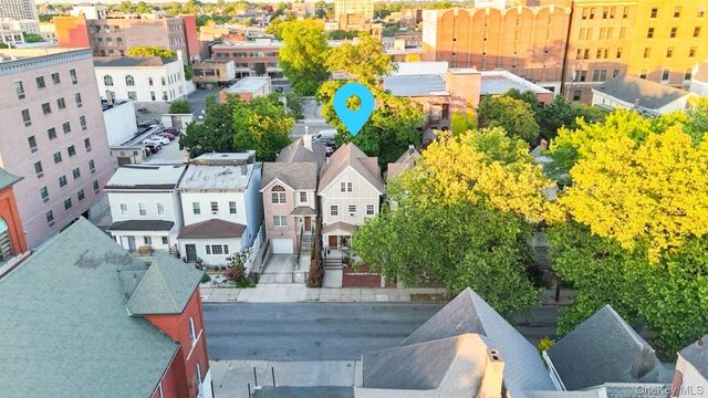 17 S 7th Avenue, Mount Vernon, NY 10550