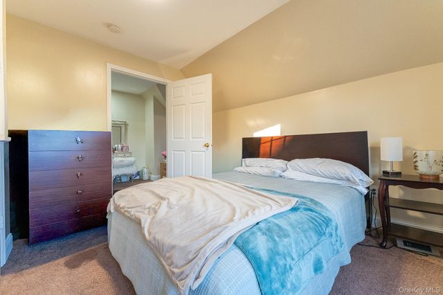 17 S 7th Avenue, Mount Vernon, NY 10550